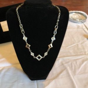 Necklace White House black market